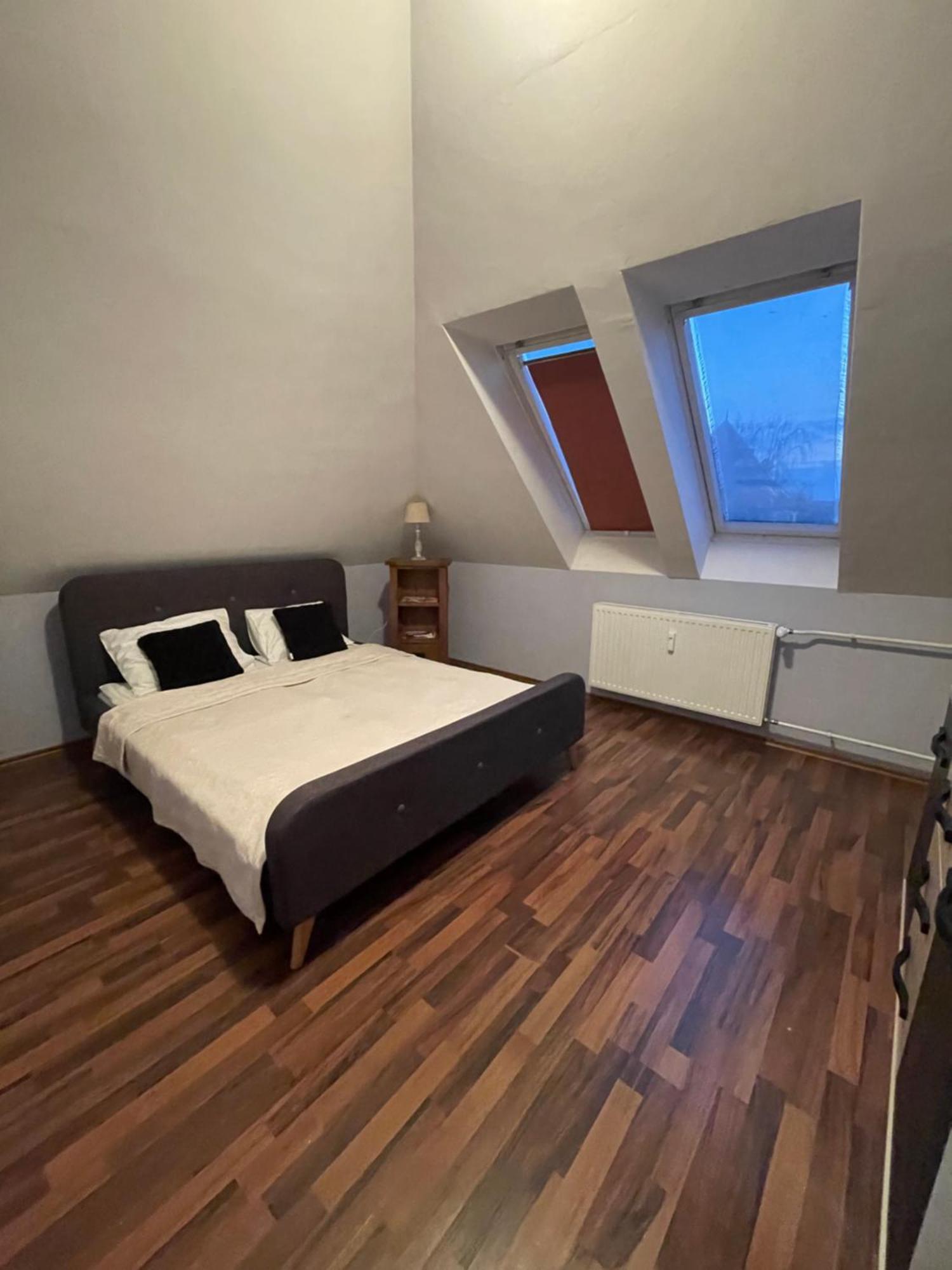 Palank Apartman Mosonmagyaróvár 外观 照片